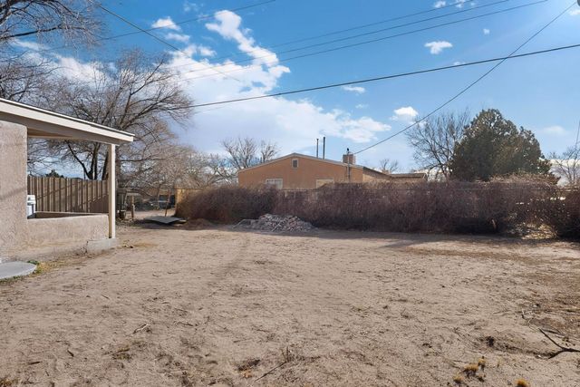 1920 Sanford Avenue SW, Albuquerque, NM 87105