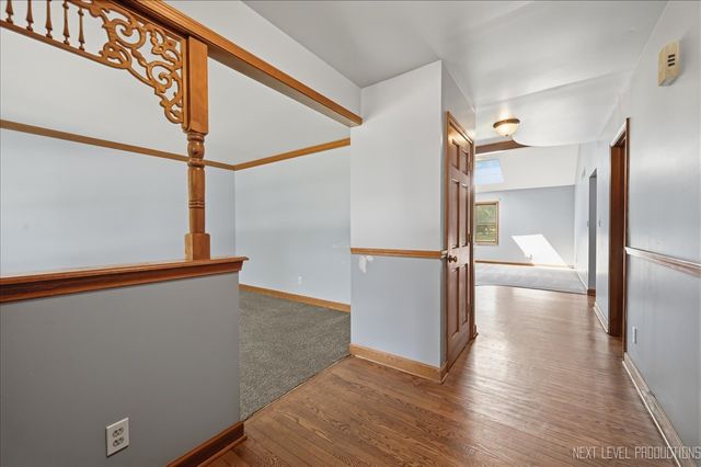 13 Saddlewood Court, Sugar Grove, IL 60554
