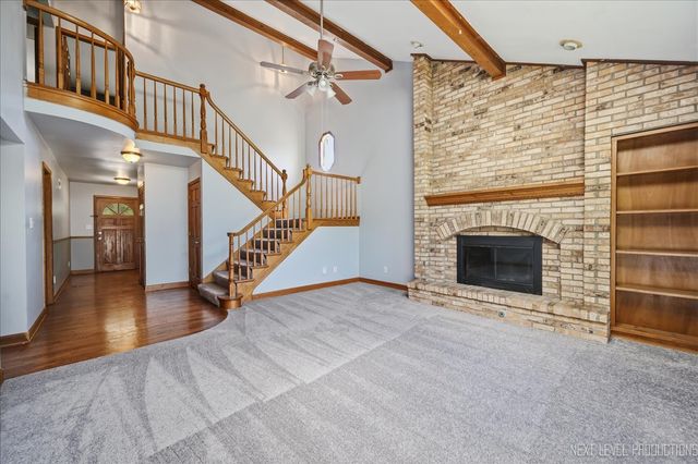 13 Saddlewood Court, Sugar Grove, IL 60554