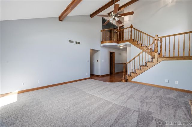 13 Saddlewood Court, Sugar Grove, IL 60554