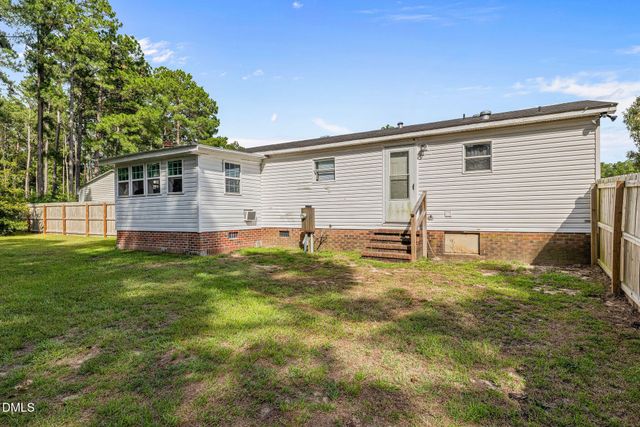 111 Knollwood Drive, Goldsboro, NC 27530