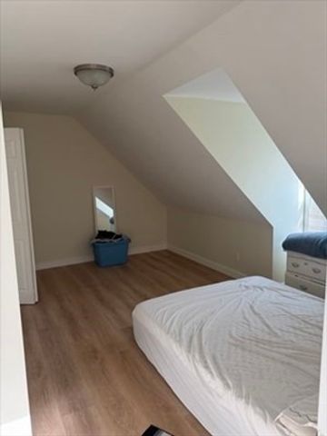 30 Chesnut St 2, Framingham, MA 01701