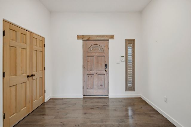 901 Allahna Way, Santa Fe, NM 87501