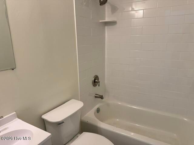 208 S 9th Street, Wilmington, NC 28401