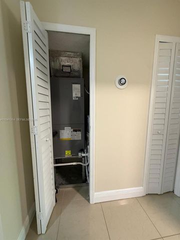 13867 SW 62nd Ter, Miami, FL 33183