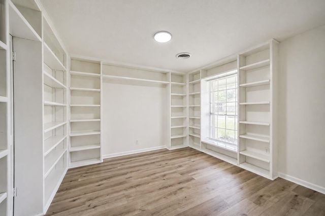306 Red Bud Lane, Baytown, TX 77520