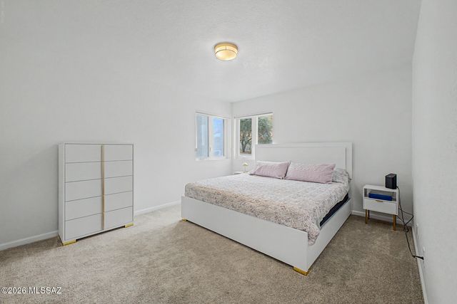 1300 N Dorado Boulevard, Tucson, AZ 85715