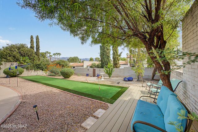 1300 N Dorado Boulevard, Tucson, AZ 85715