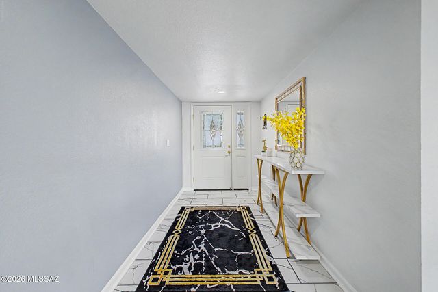 1300 N Dorado Boulevard, Tucson, AZ 85715