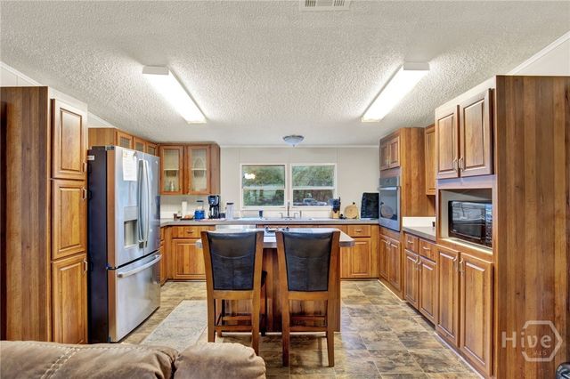 1025 Pine Needle Drive, Ellabell, GA 31308