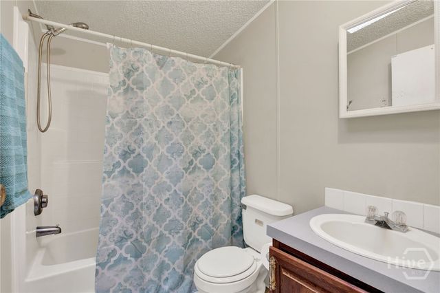 1025 Pine Needle Drive, Ellabell, GA 31308