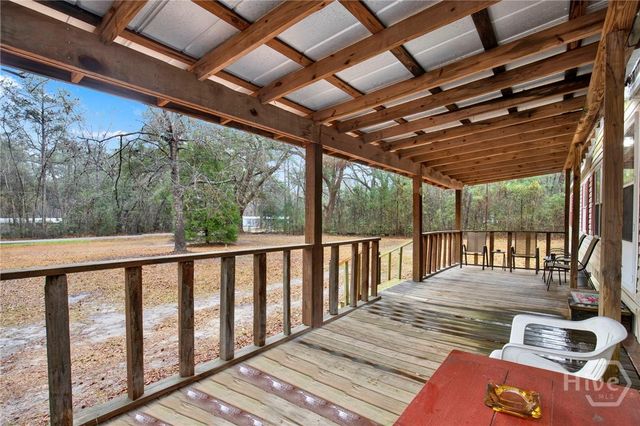 1025 Pine Needle Drive, Ellabell, GA 31308