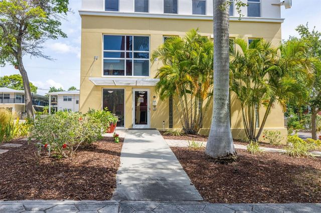 205 5TH AVENUE N 301, St Petersburg, FL 33701