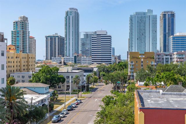 205 5TH AVENUE N 301, St Petersburg, FL 33701