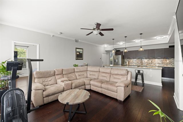 205 5TH AVENUE N 301, St Petersburg, FL 33701