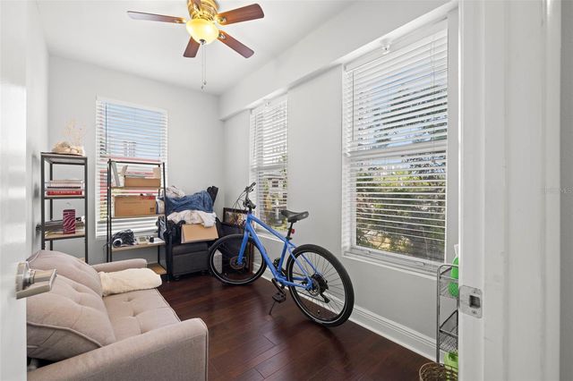 205 5TH AVENUE N 301, St Petersburg, FL 33701