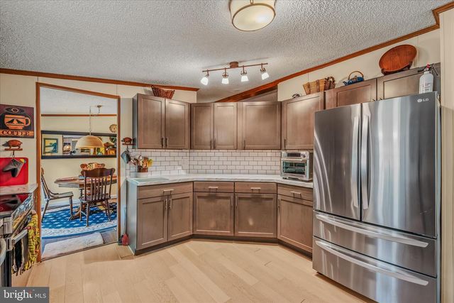 32 SHERRILL, Berkeley Springs, WV 25411