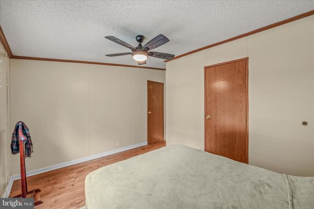 32 SHERRILL, Berkeley Springs, WV 25411