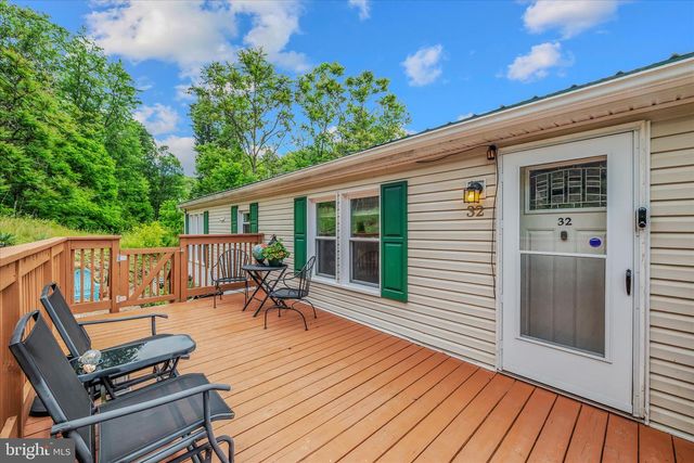32 SHERRILL, Berkeley Springs, WV 25411