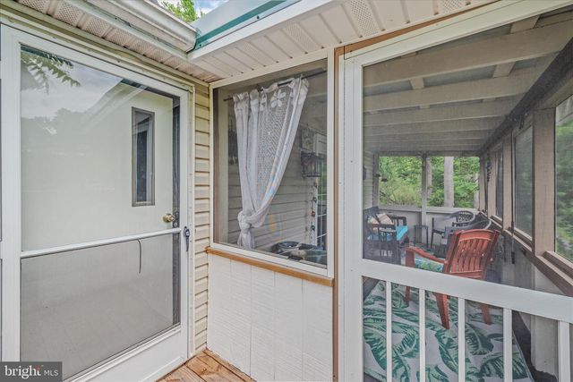 32 SHERRILL, Berkeley Springs, WV 25411