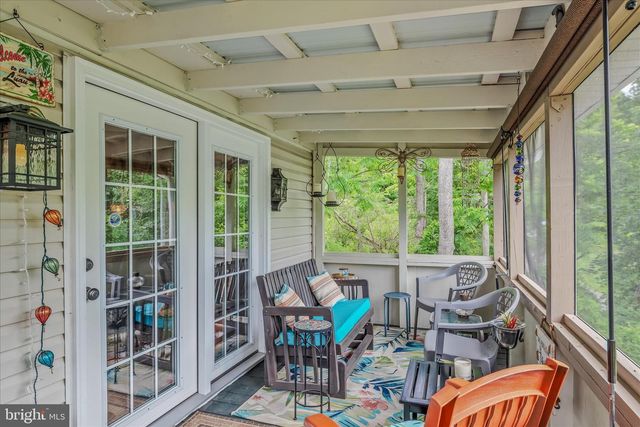 32 SHERRILL, Berkeley Springs, WV 25411