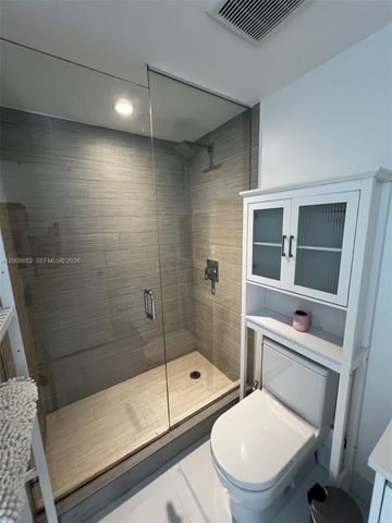 330 Sunny Isles Blvd 5-1008, Sunny Isles Beach, FL 33160