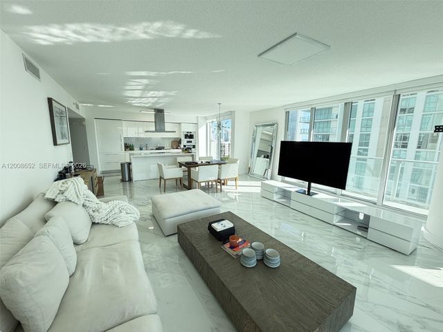 330 Sunny Isles Blvd 5-1008, Sunny Isles Beach, FL 33160