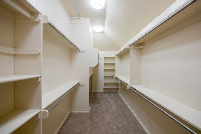 10681 NW 107th Street, Yukon, OK 73099