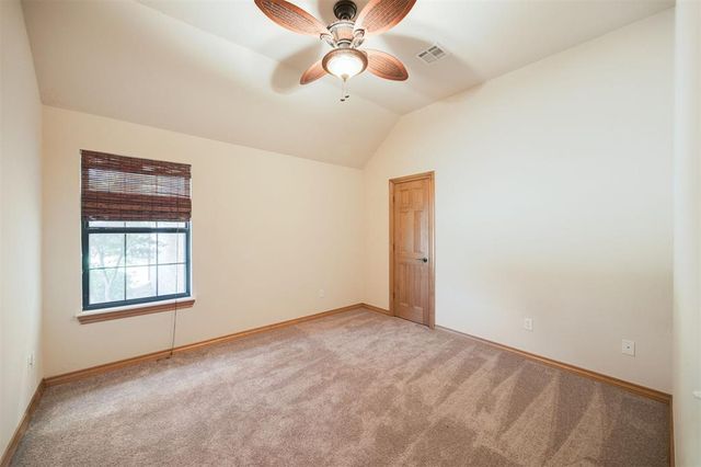 10681 NW 107th Street, Yukon, OK 73099