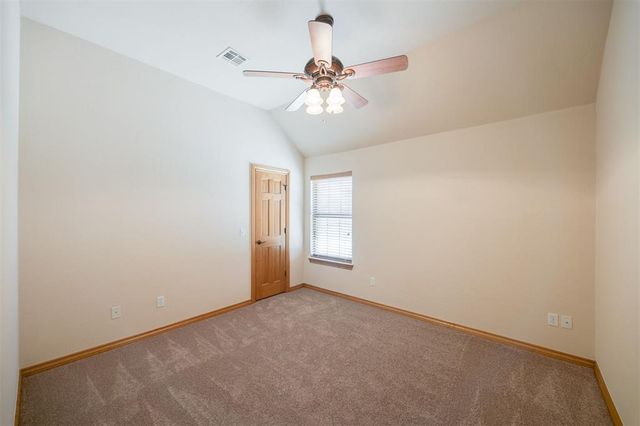 10681 NW 107th Street, Yukon, OK 73099