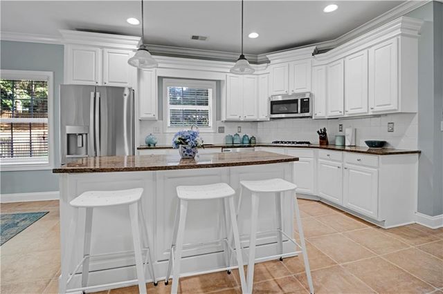 723 Euel Drive, Mcdonough, GA 30252