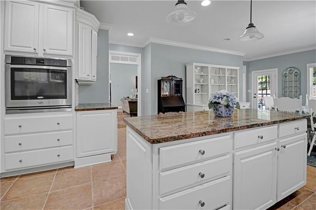 723 Euel Drive, Mcdonough, GA 30252