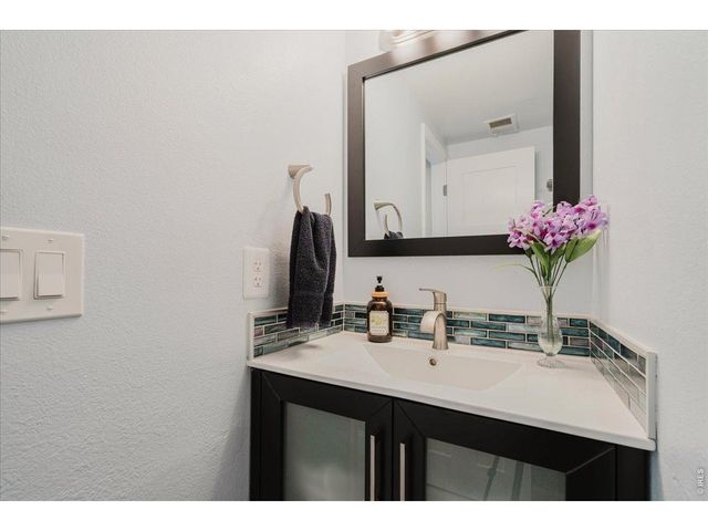 394 W Lucerne Dr, Lafayette, CO 80026