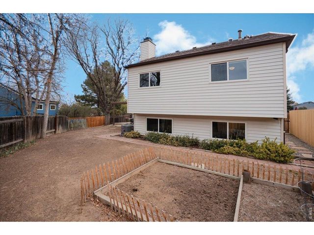 394 W Lucerne Dr, Lafayette, CO 80026