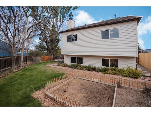 394 W Lucerne Dr, Lafayette, CO 80026
