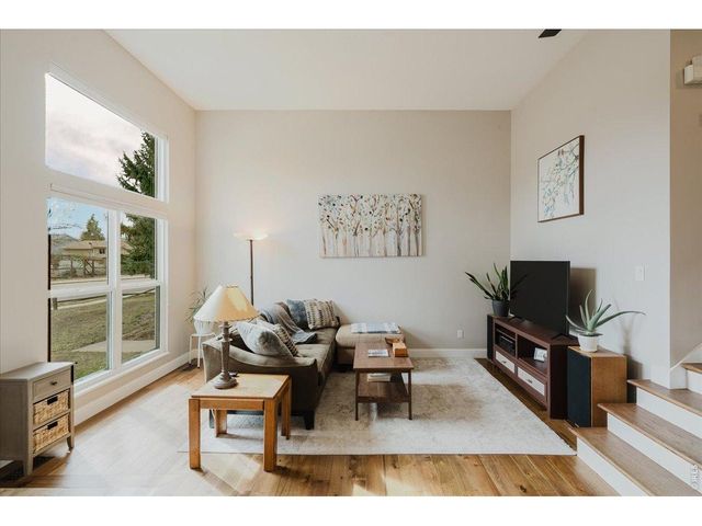 394 W Lucerne Dr, Lafayette, CO 80026