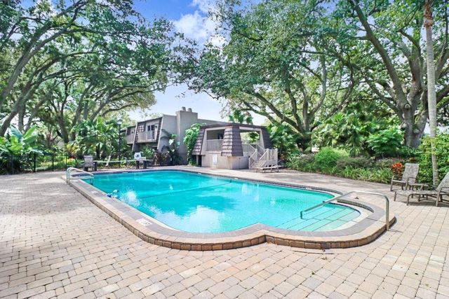 3712 CARROLLBROOK ROAD 3712, Tampa, FL 33618