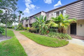 3712 CARROLLBROOK ROAD 3712, Tampa, FL 33618