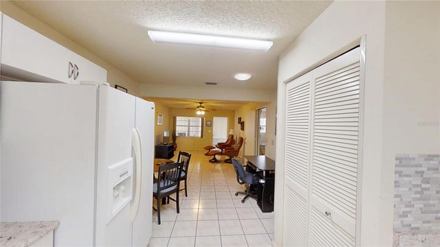 8592 SW 91ST STREET E, Ocala, FL 34481