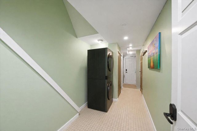 3410 Kingsland Avenue, Bronx, NY 10469