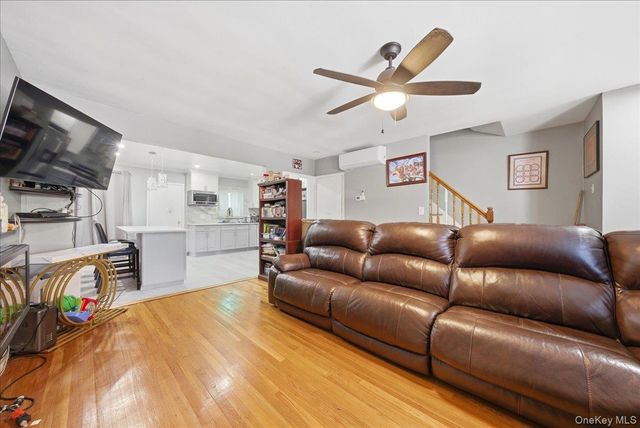 3410 Kingsland Avenue, Bronx, NY 10469