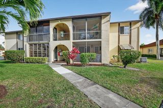 342 Pine Ridge Circle D-1, Greenacres, FL 33463