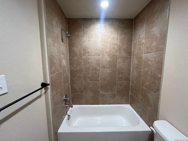 6407 Marcel Way Unit 102, San Antonio, TX 78233