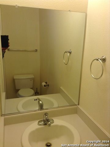 7231 Raintree Forest, San Antonio, TX 78233