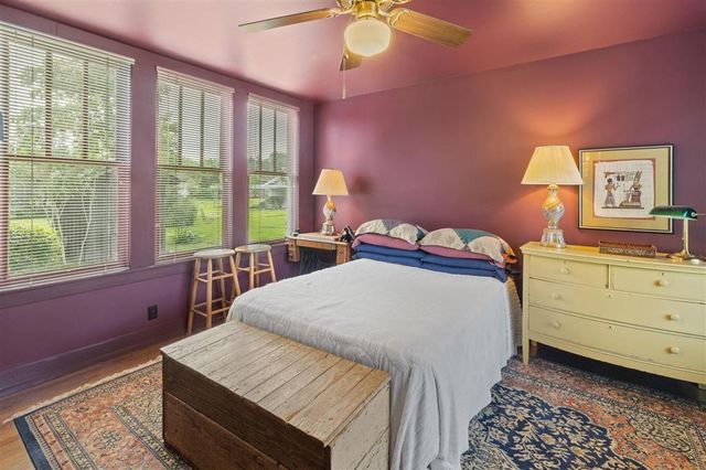 1520 Enterprise Boulevard, Lake Charles, LA 70601