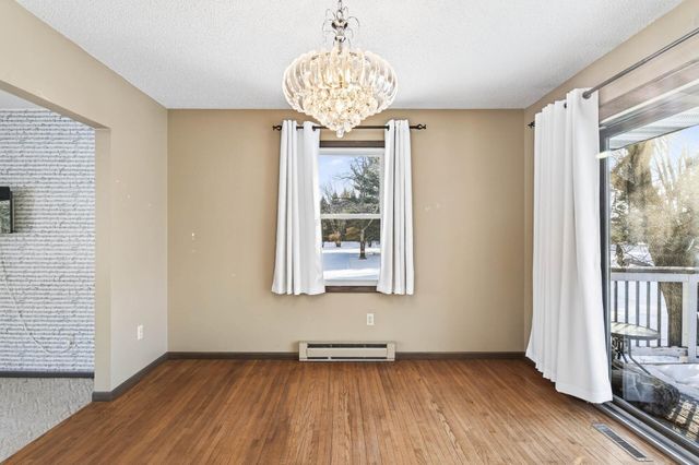 3610 211th Lane NW, Oak Grove, MN 55303