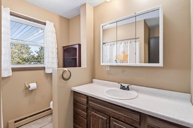 3610 211th Lane NW, Oak Grove, MN 55303