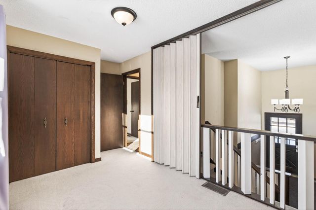 3610 211th Lane NW, Oak Grove, MN 55303