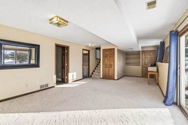 3610 211th Lane NW, Oak Grove, MN 55303