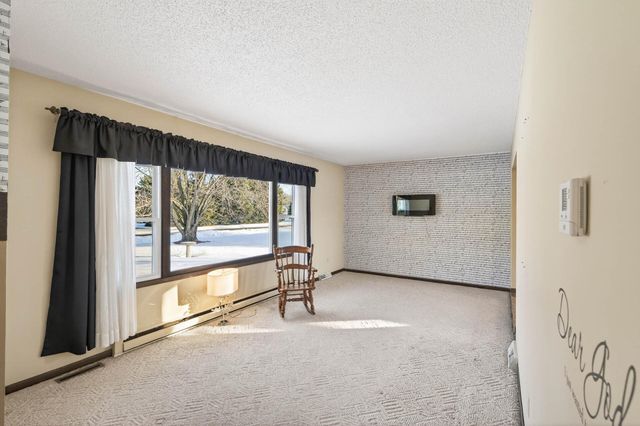 3610 211th Lane NW, Oak Grove, MN 55303